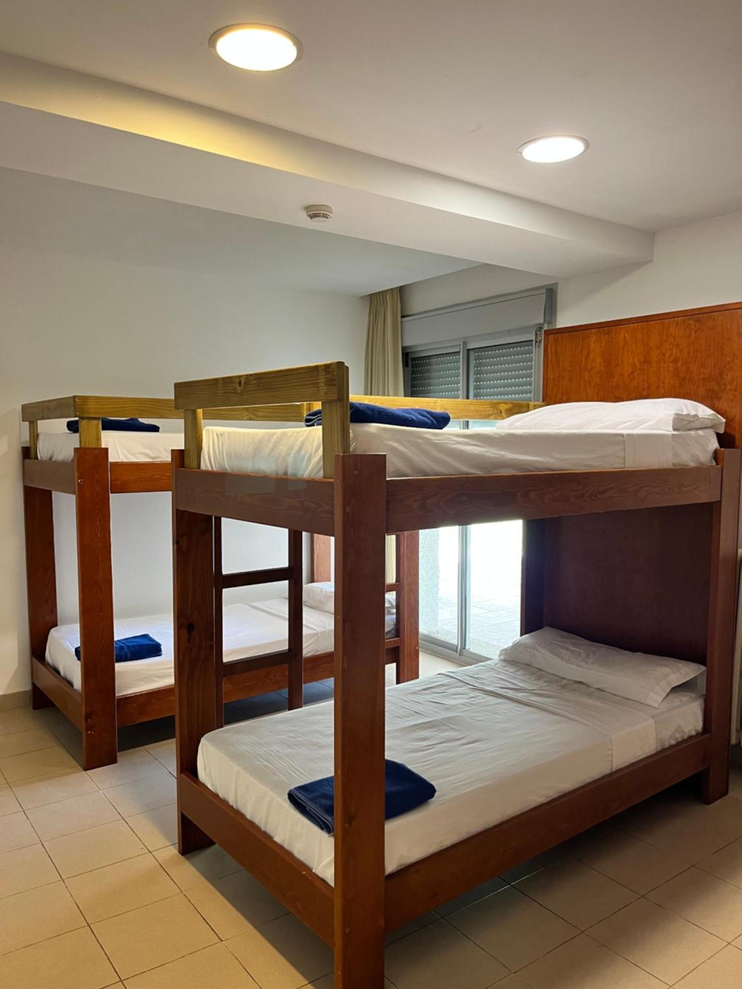 Albergue Zaragoza Camping Luaran gambar